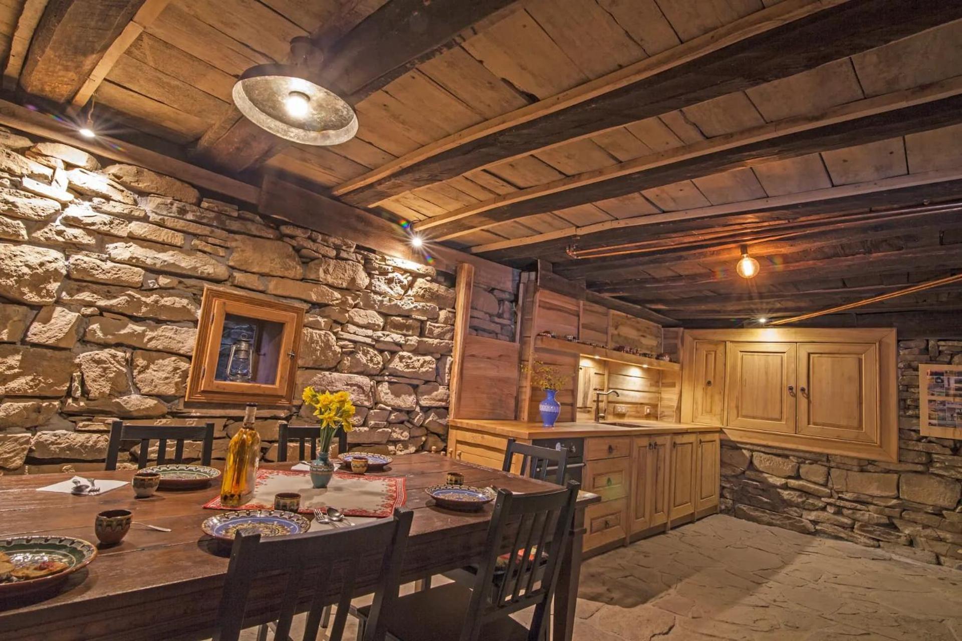 Villa Authentic House With Stunning Mountain View - Karashka Aprilzi Exterior foto